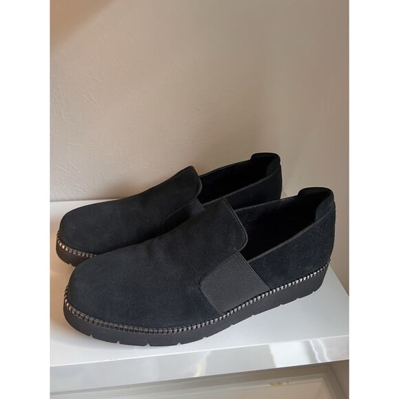 Vaneli Woman’s 10.5 Black Suede Slip-On Loafers Shoes Studded Sole Comfort - Picture 3 of 6